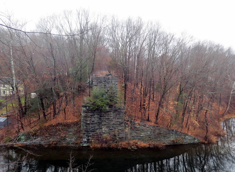 Pomperaug River Railroad Bridge 2